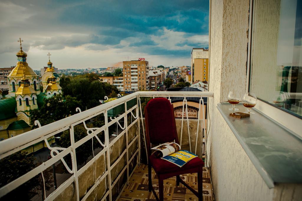 Babylon Apartments Rivne Quarto foto