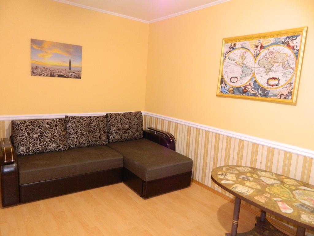 Babylon Apartments Rivne Quarto foto